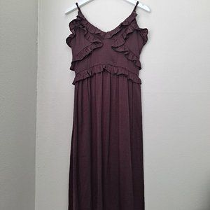 NWOT burgundy ruffled spaghetti strap midi dress